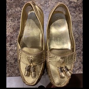 Size 9 Tory Burch gold tassel loafers